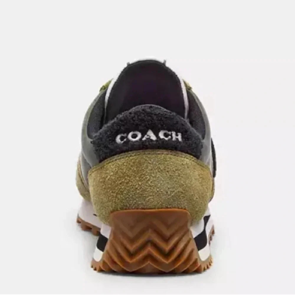 NWOB Coach Runner Hairy Suede Sneakers Shoes in Moss / Hairy Green Size 9B 39.5 - Picture 2 of 11